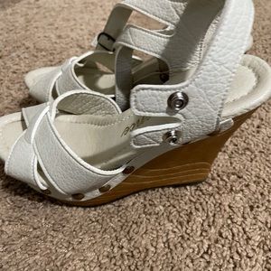 Wedge sandals
